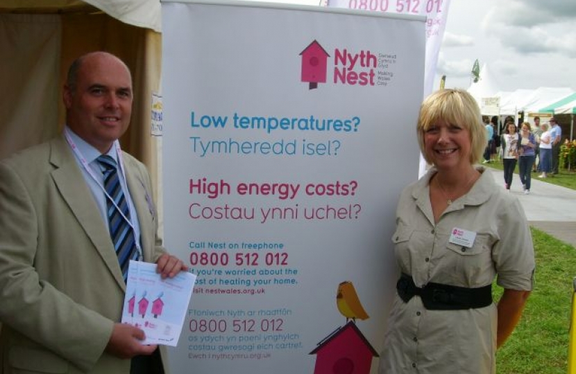 Paul Davies AM partners with new Welsh Government scheme that aims to make homes warmer and cosier