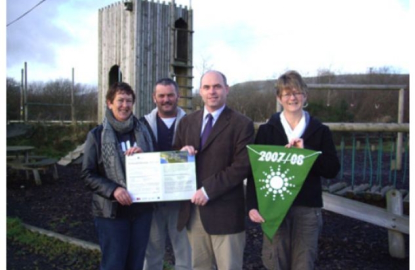 Top Green Community Projects Receive Award From AM